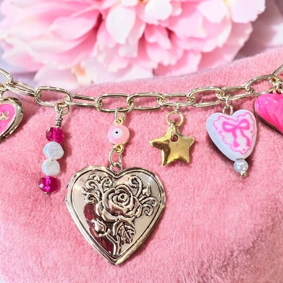 Pink and gold charm necklace Girly and Cute Coquette girl aesthetics Adorable - Picture 13 of 17